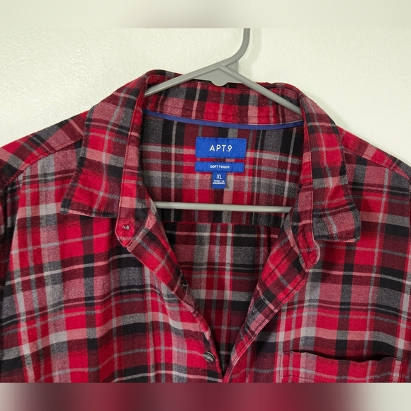 Apt. 9 Red Flannel Size XL - Picture 3 of 5